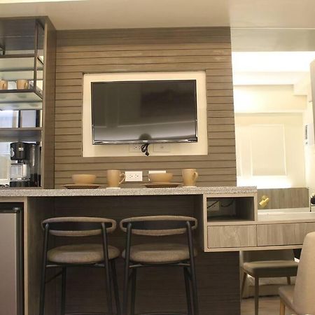 Condo Near Ayala Cebu City W Wifi Balcony Esterno foto